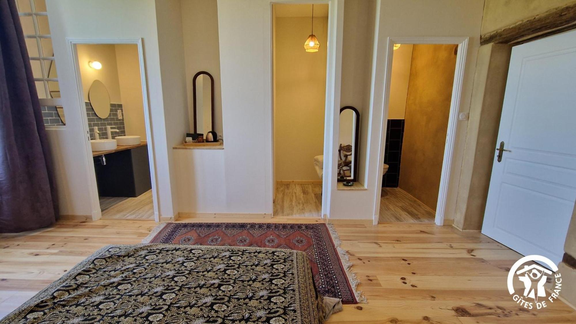 Aux Roses De Cedres Chambre Savane Salvagnac 外观 照片