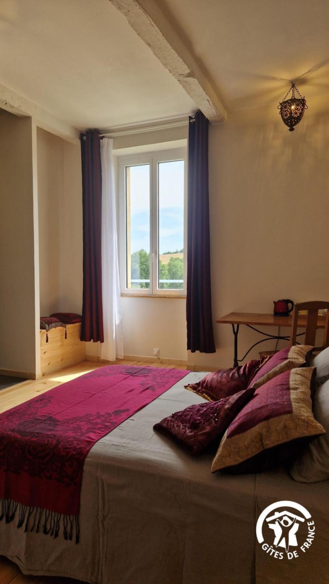 Aux Roses De Cedres Chambre Savane Salvagnac 外观 照片
