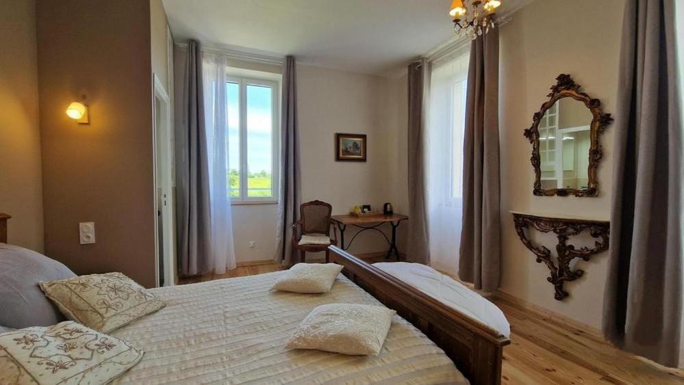 Aux Roses De Cedres Chambre Savane Salvagnac 外观 照片